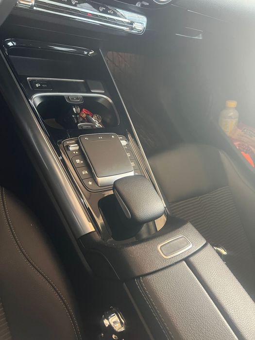 De vanzare masina bine intretinuta sa schimb cu Audi q 5 dupa anul2019