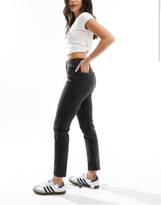 Продам джинсы stradivarius