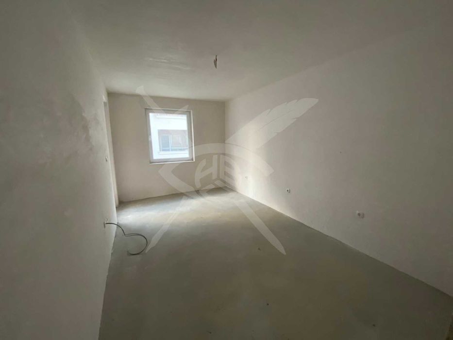 Тристаен апартамент в Остромила! 103390