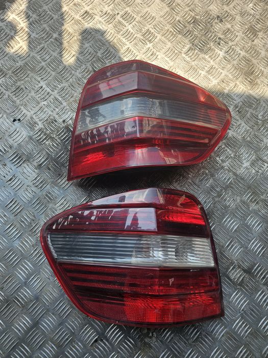 Stopuri Stop stanga dreapta Mercedes ML 2007