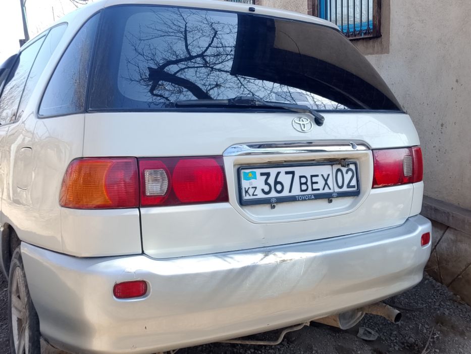 Тайота ипсун продам