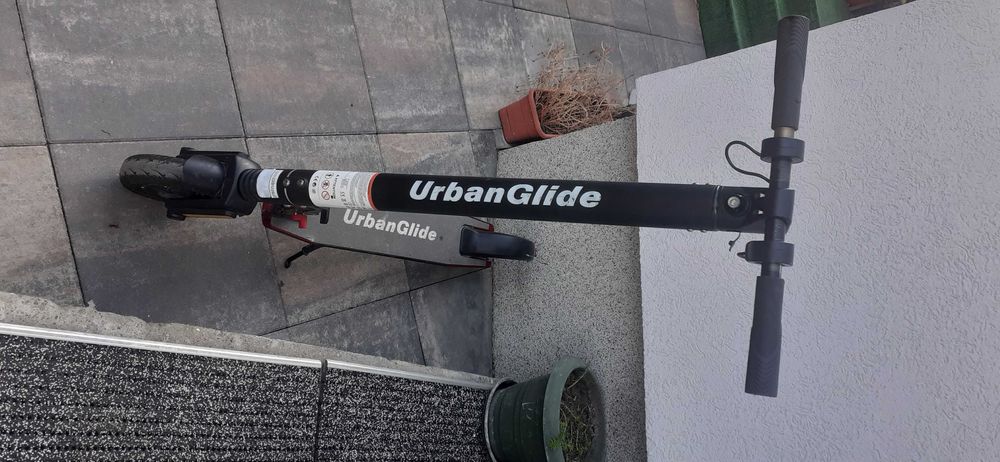 Trotineta electrica Urban Glide perf. stare de functionare