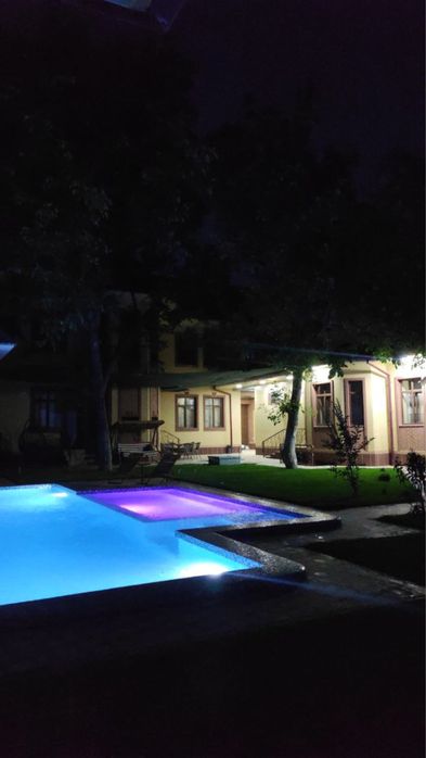 Семейная дача с красивым видом на горы