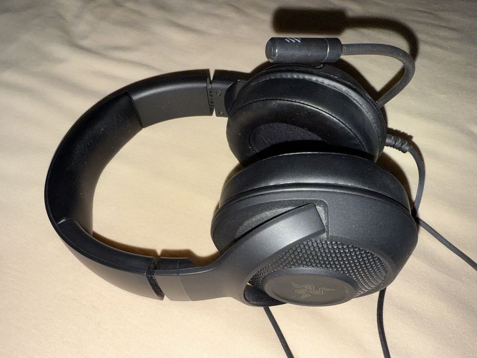 Слушалки Razer!!