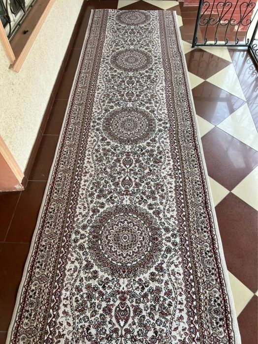 Кілем дорожка сатылады