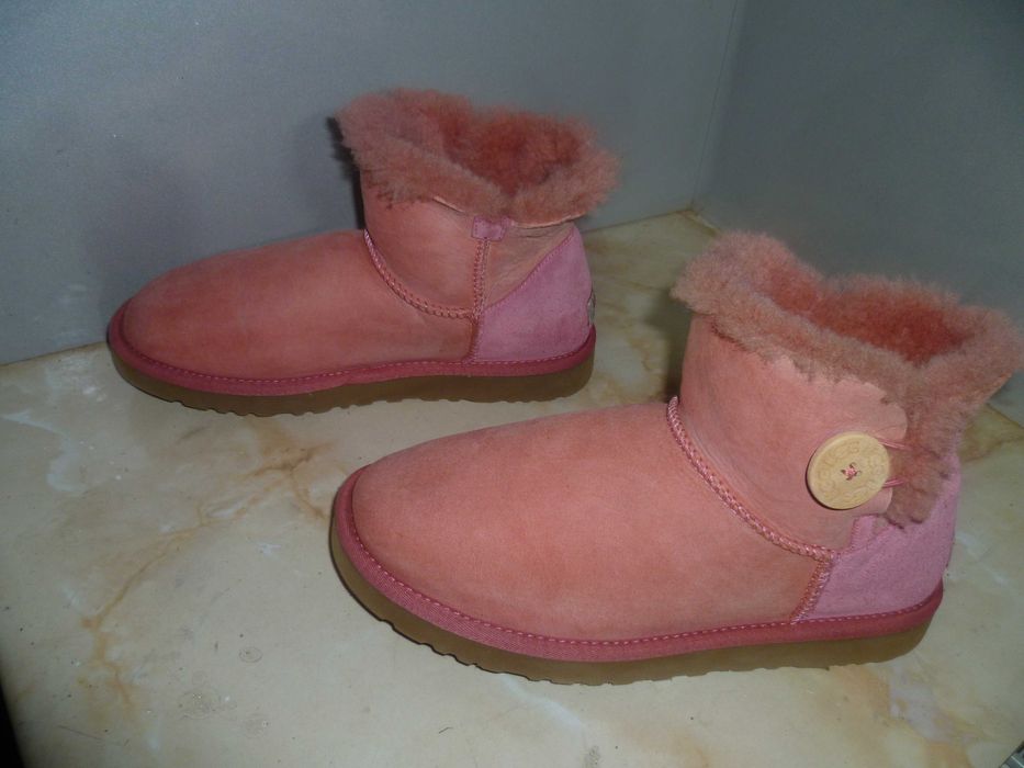 UGG оригинални ботуши №40