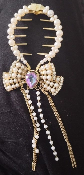 Продаётся заколка Tifiny