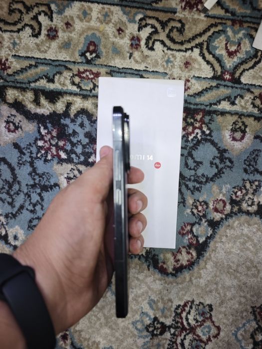 Xiaomi 14 12+256Gb arzon