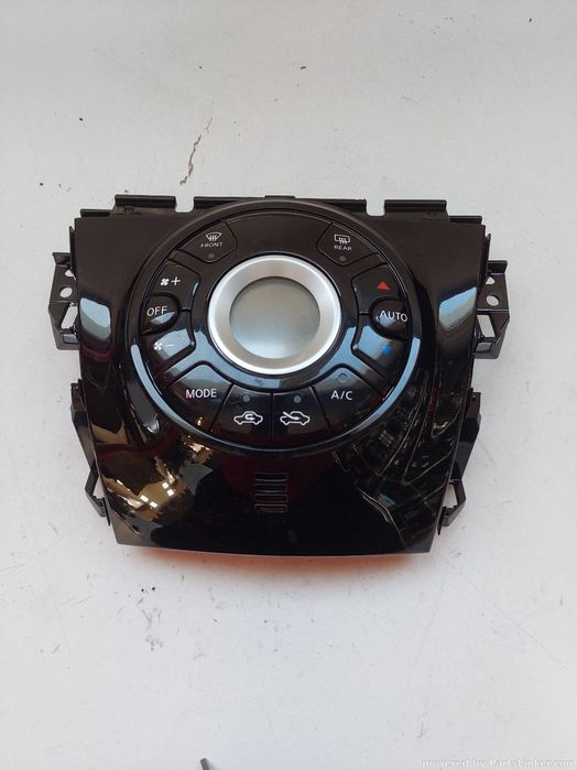 Consola Centrala Nissan Note (E12) [ 2012 - > ] 1.2 (Hr12De) 59Kw|80Hp