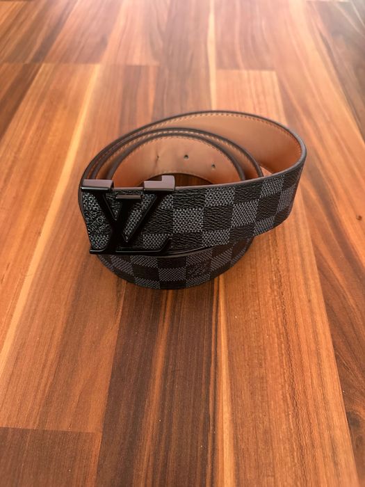 Curea Louis Vuitton