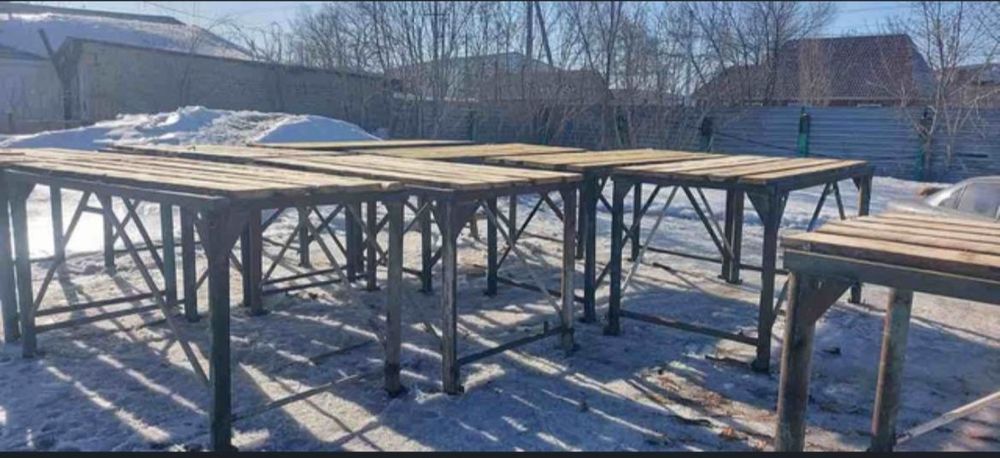 Продам столы каменщика