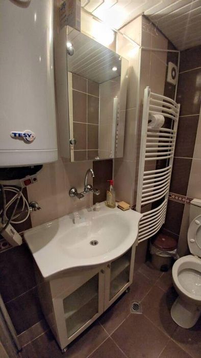 Офис, под наем, ж.к Лазур