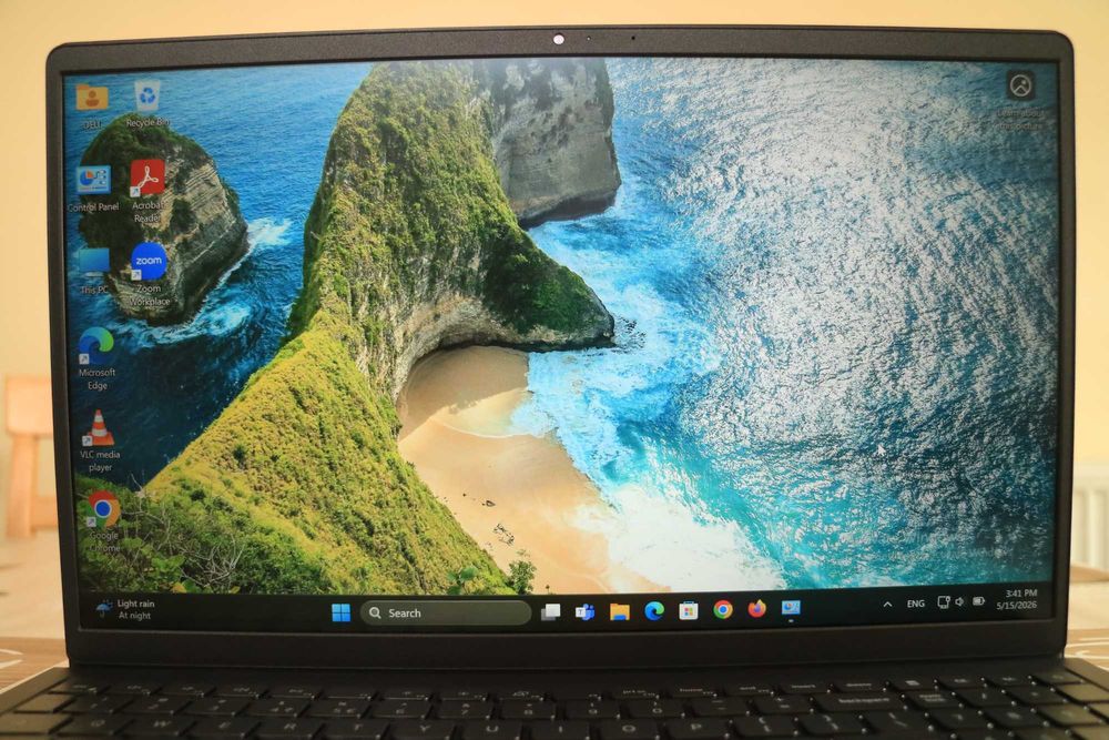 Laptop Dell Vostro 3520 full hd 15.6inch i3-1215U ram 8gb ssd 256gb intel uhd graphics win11 pro