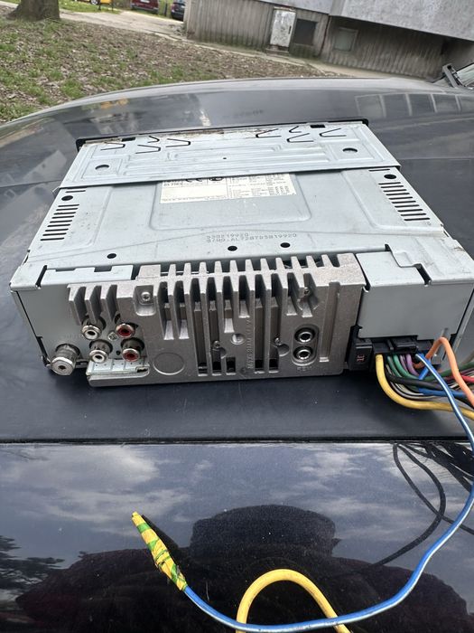 Alpine Ute-72 BT  Pioneer Deh S320bt