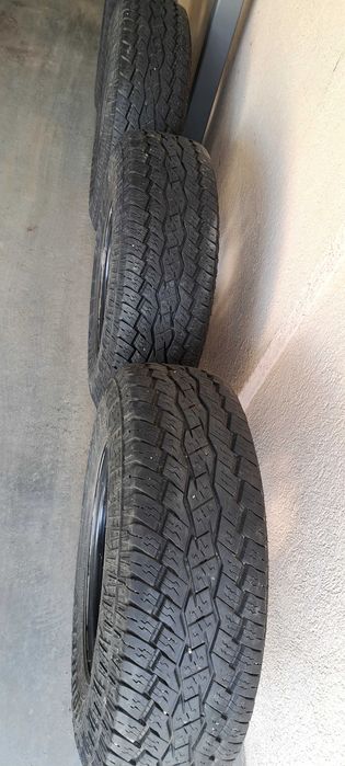 Гуми Toyo open country AT+ с джанти за  Дискавъри 1