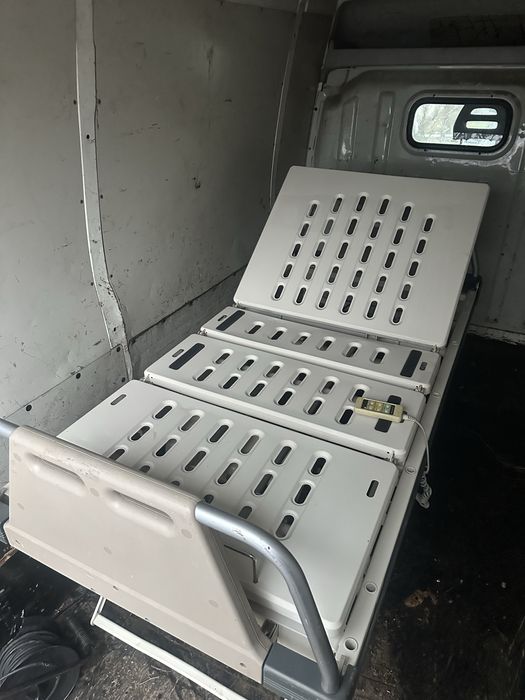 Болнично легло електрическо