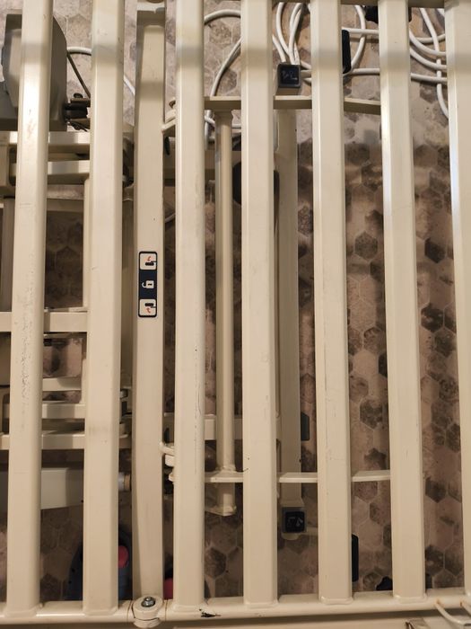 Метална подвижна рамка за легло