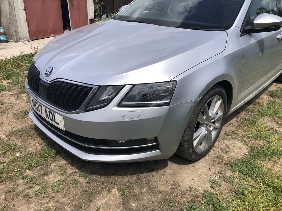 Fata completa Skoda Octavia 3 facelift 2017-2020 Bara fata capota aripa stanga dreapta far xenon faruri trager 2.0 tdi Euro 6 CRM CRMB LA7W SYV LA7W