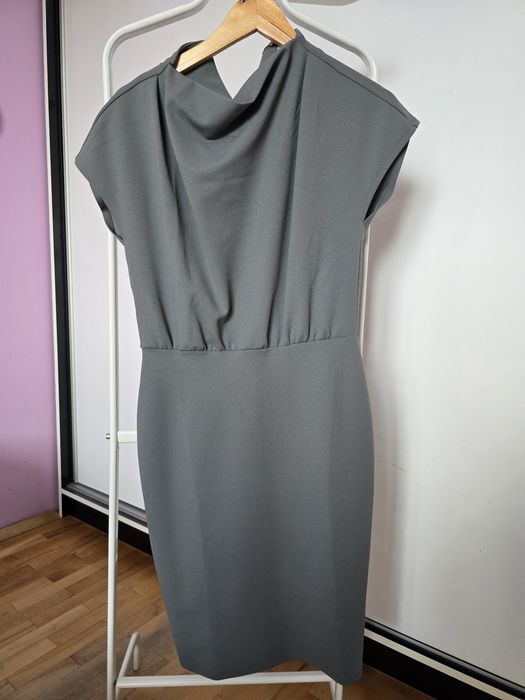 Нова рокля бизнес H&M