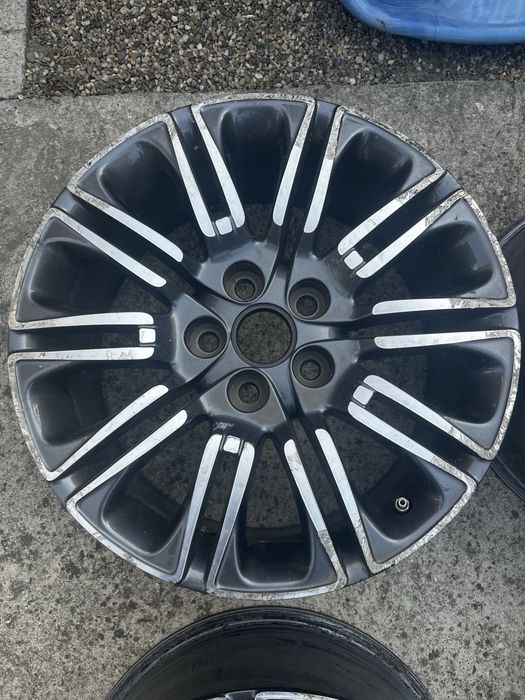 Jante R 18 , distanta prezoane 5x120mm