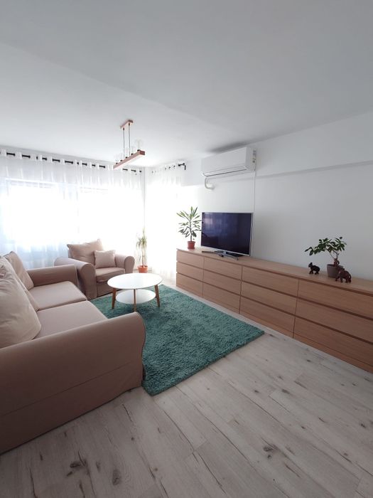 Inchiriez apartament 2 camere Podgoria - zona bancilor