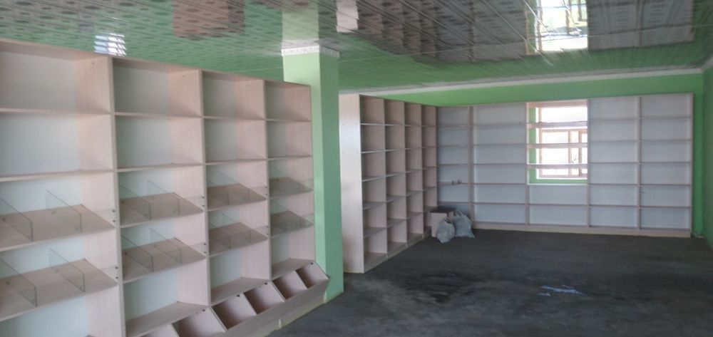 Полка для магазини