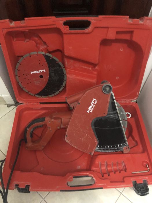 Drujba masina electrica taiat beton / caneluri Hilti DCH EX 300