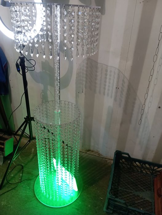 Декоративная стойка