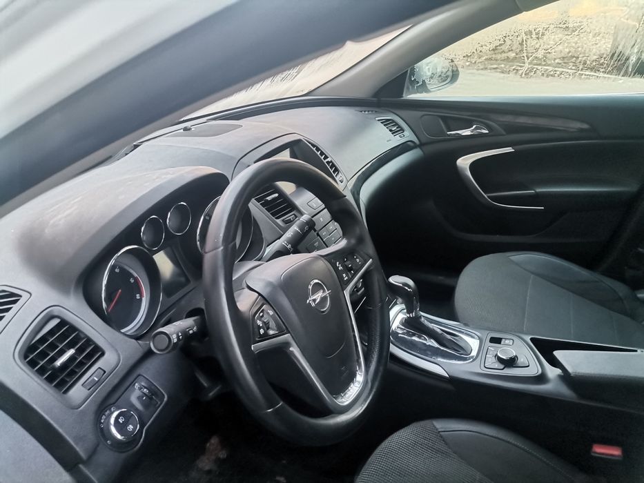 Open insignia 2.0 173коня седан