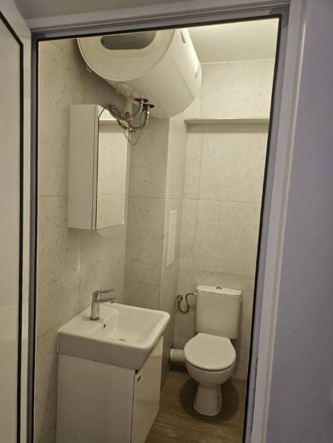 Дава се под наем Тристаен апартамент в Пловдив, Южен - 92 кв.м за 550 € - Снимка #5