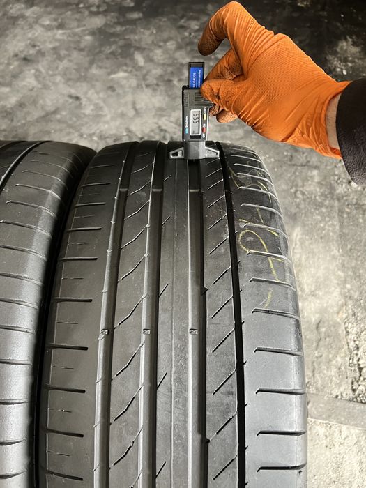 2 anvelope vara 235/55/18 , Continental , 5.5 mm