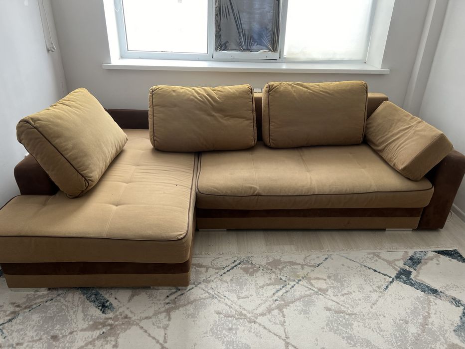 Диван для гостинной