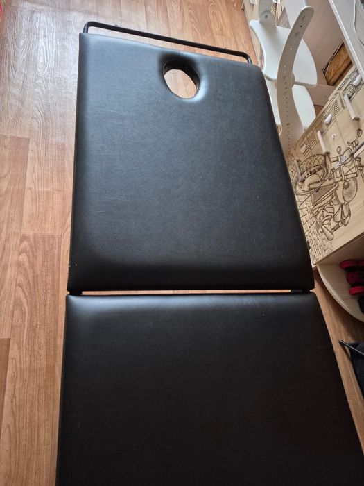 Продам кушетку . Новую .