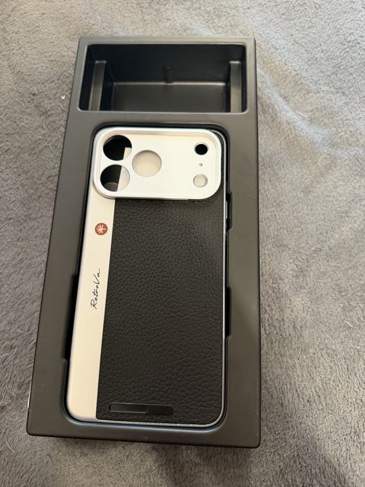 RETROVA GRIP KIT за iPhone 17 Pro Max (Graphite Black)