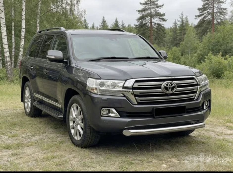 Защита бампера на Toyota Land Cruiser 200 100