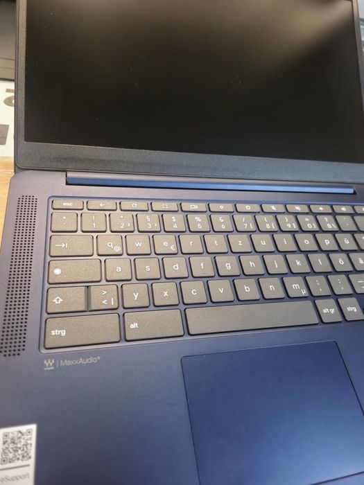 Laptop Lenovo IdeaPad Slim 3 Chromebook 14M868. Android . 4GB RAM / 128GB . Impecabil