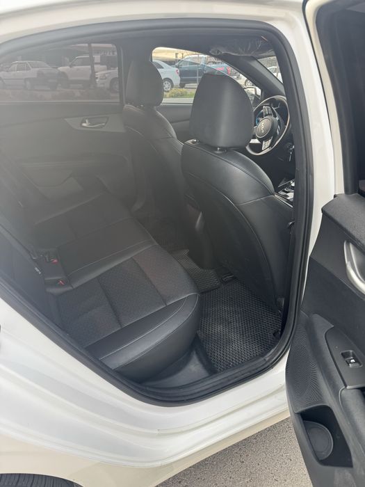 Kia k3 ev2021 года электро