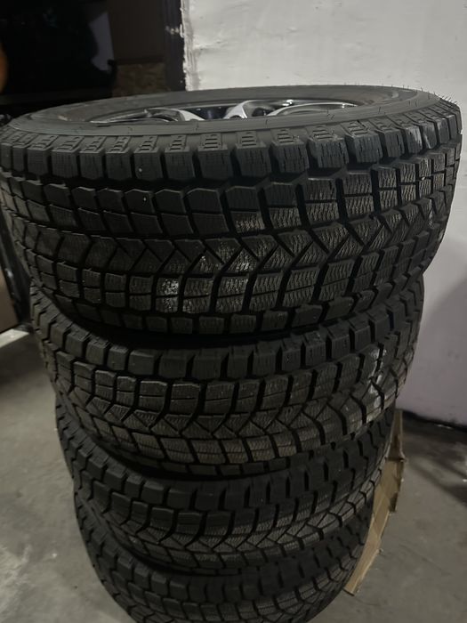 Продам диски с резиной