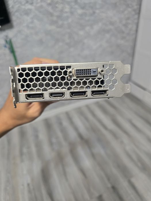 продаю gtx 1070ti