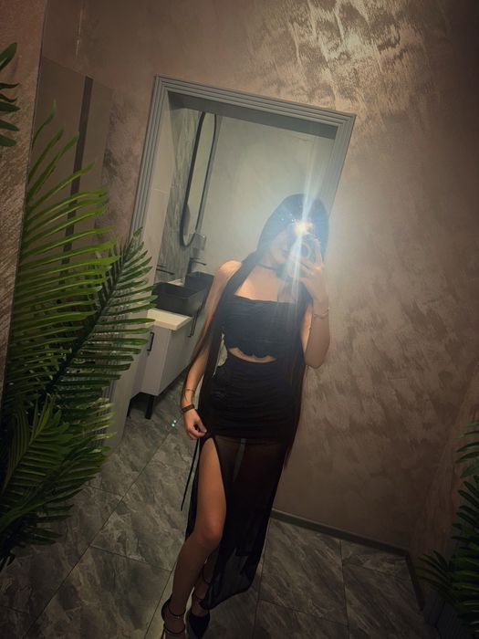 платье черный элегантный