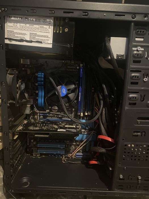 PC gaming i5 2500K / GT 1030 / 10GB RAM – funcționează perfect