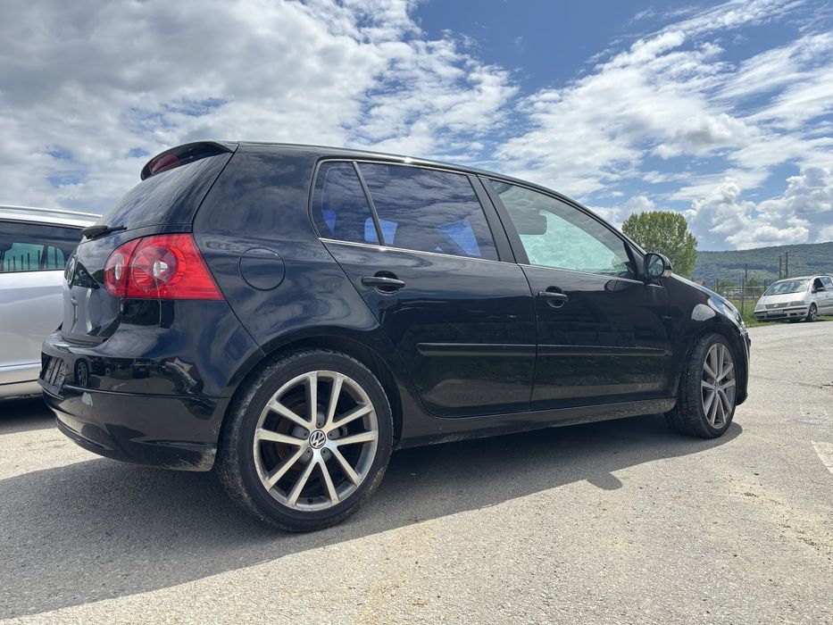 Dezmembrez Volkswagen Golf 5 1.4 TSI 2006 140 CP nu BMY 1.9 TDI BKD
