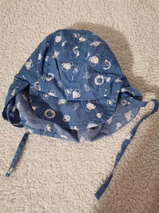 Лятна бебешка шапка