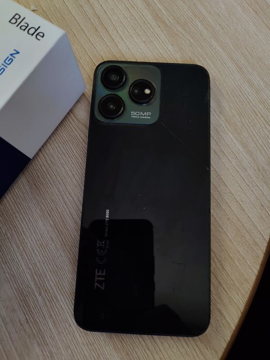 Продам телефон zte 50