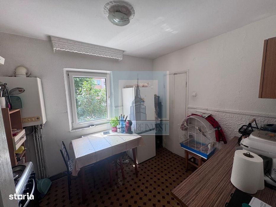 Apartament 2 camere de vânzare – Tractorul, str. Bronzului