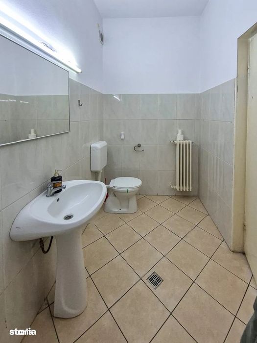 Apartament 5 camere de inchiriat / Piata Romana