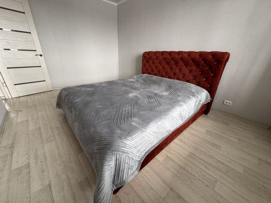 Кровать двухспальная 160*200