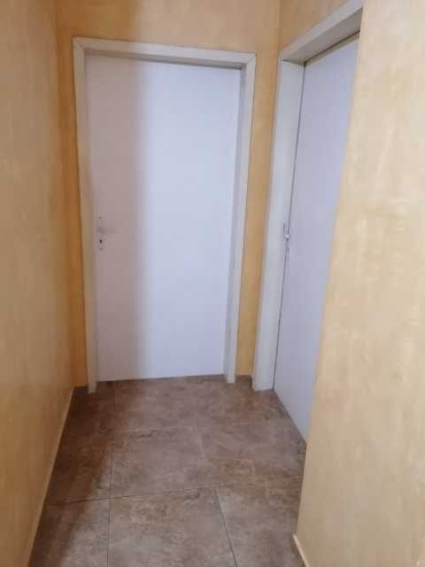 Продава се Четиристаен апартамент в Търговище, Център - 109 кв.м за 1324 €/кв.м - Снимка #12