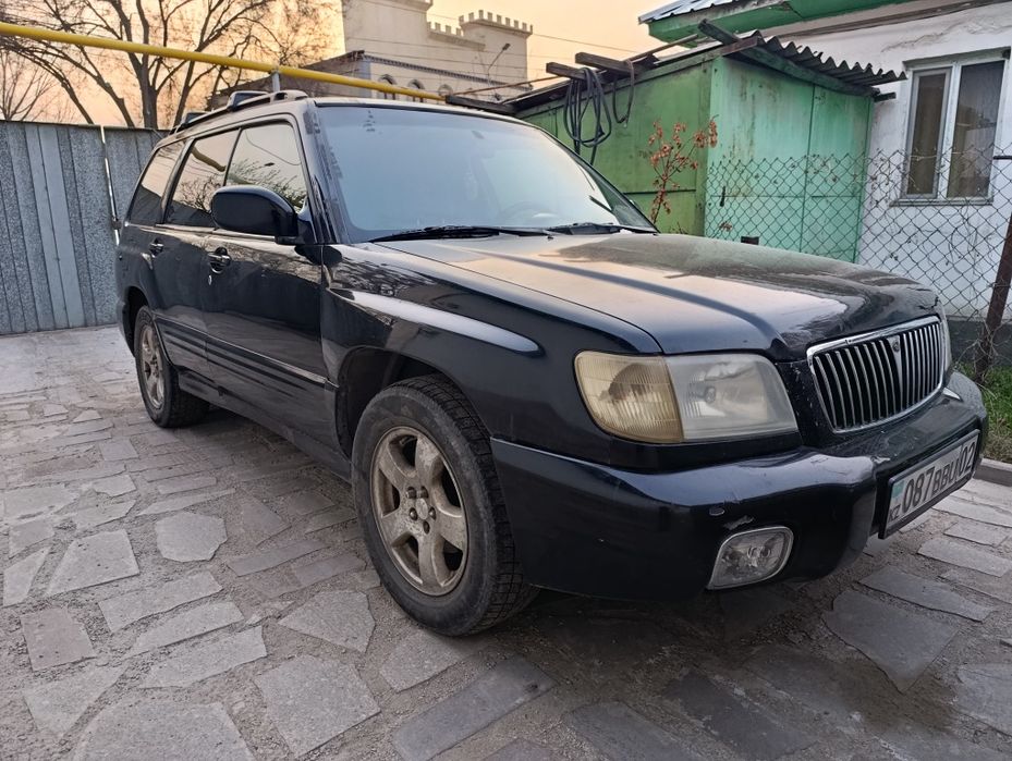 Subaru Forester 2001 года