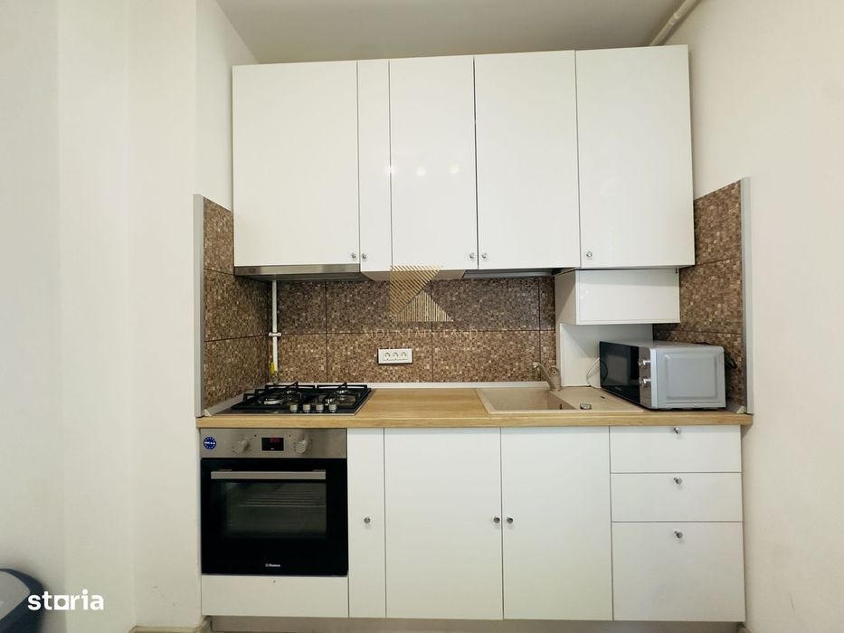 Garsonieră decomandată, complet renovată, etaj 1, zona Judetean — fotografia 3